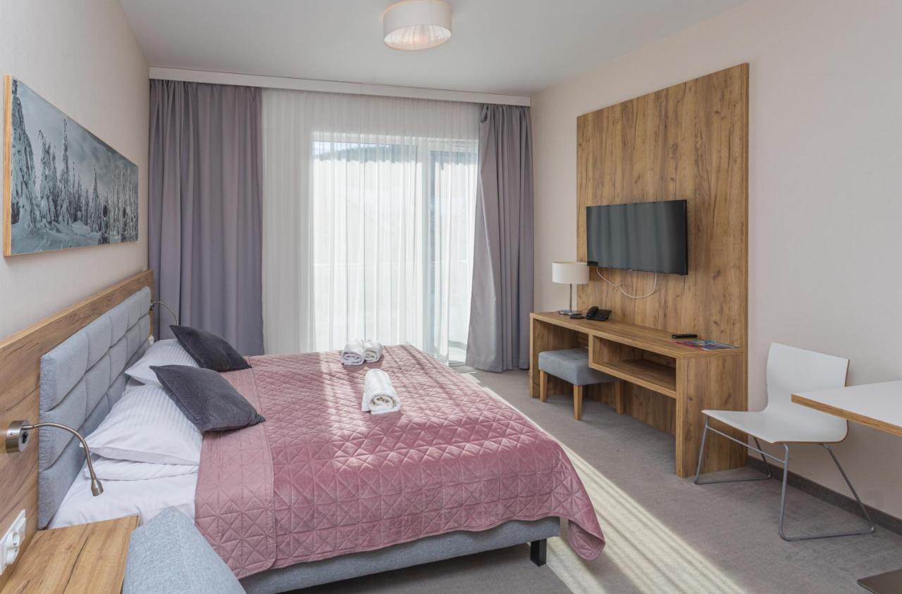 Aparthotel Apartamenty Czarna Gora 239 Sienna  Ngoại thất bức ảnh